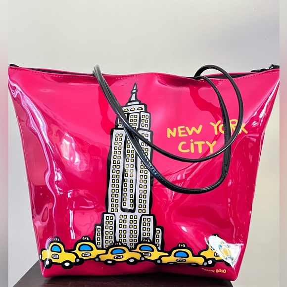 Rare Marc Tetro Red New York Tote - Picture 8 of 8